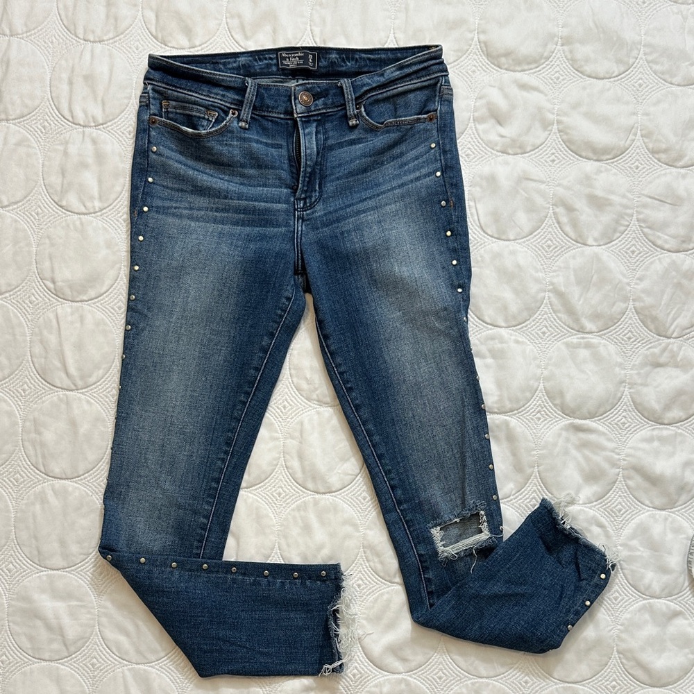 Abercrombie & Fitch Studded Blue Distressed Cropped Jeans